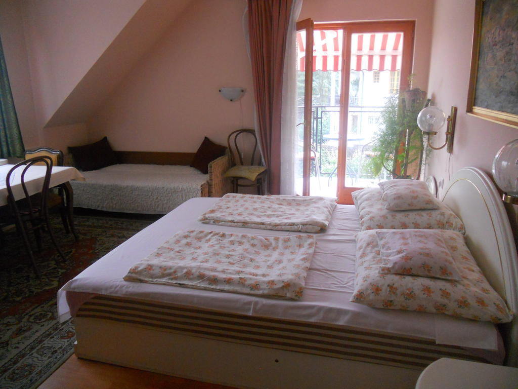 Hejo Apartman Miskolc Ngoại thất bức ảnh
