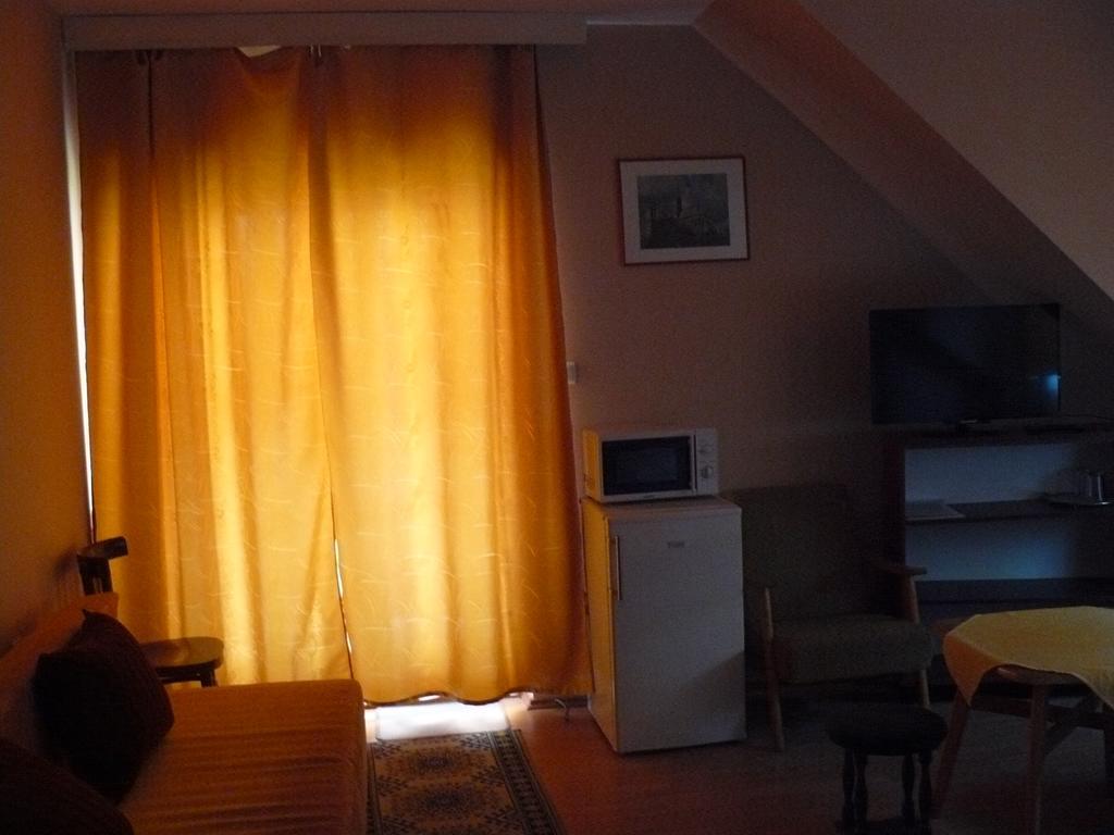 Hejo Apartman Miskolc Ngoại thất bức ảnh