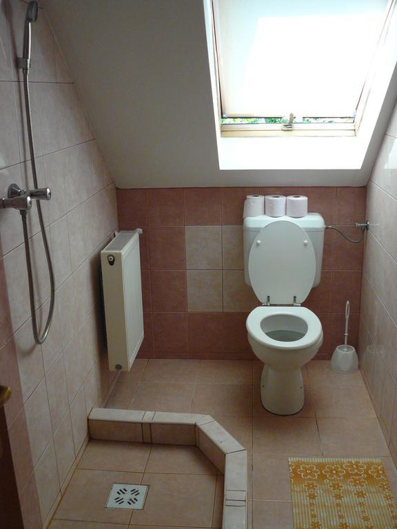 Hejo Apartman Miskolc Ngoại thất bức ảnh