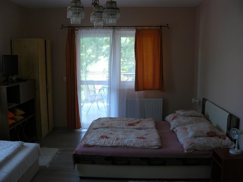Hejo Apartman Miskolc Ngoại thất bức ảnh