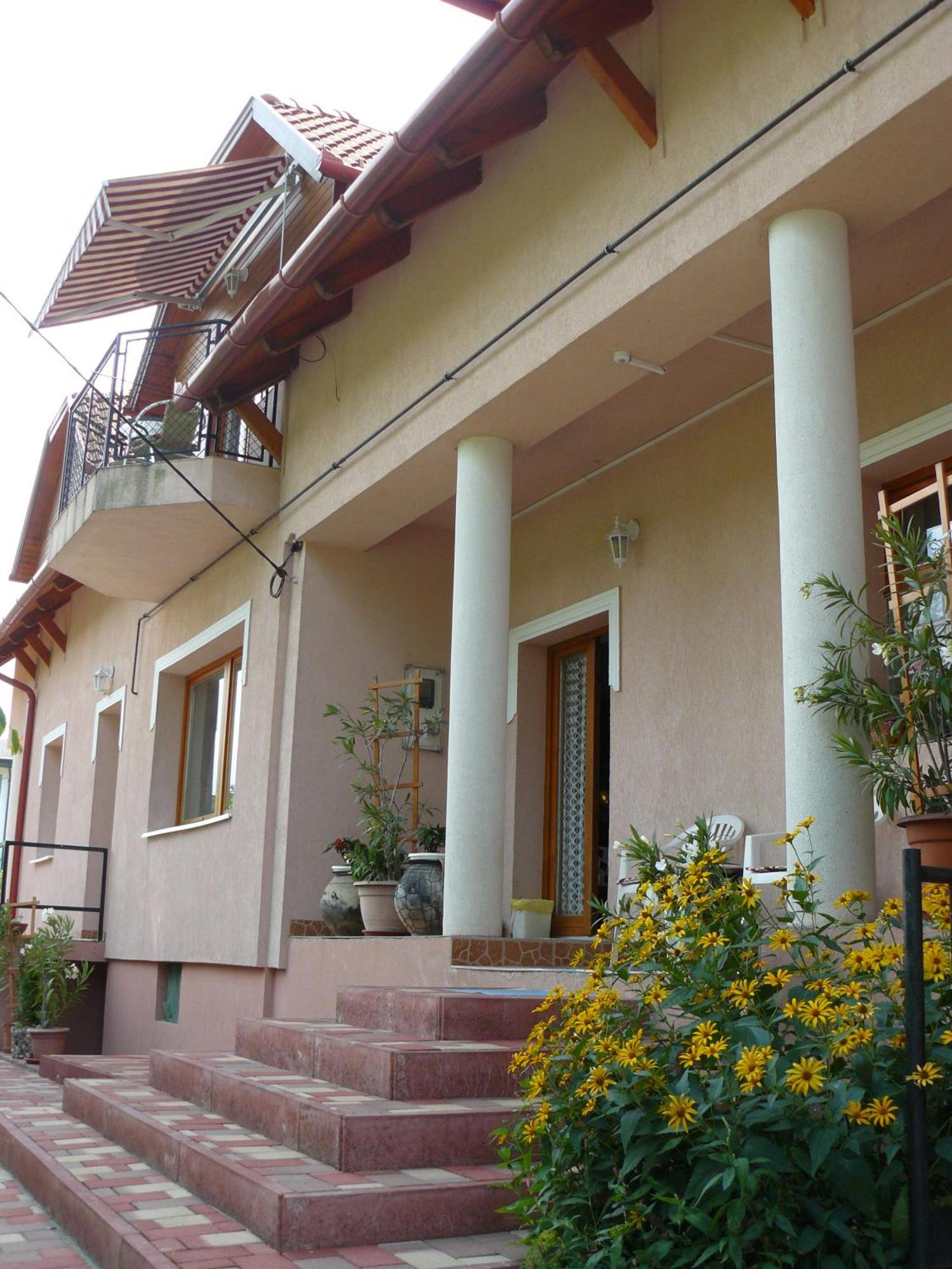 Hejo Apartman Miskolc Ngoại thất bức ảnh